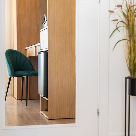 New Elegance Suites Guesthouse Οριστάνο Εξωτερικό φωτογραφία