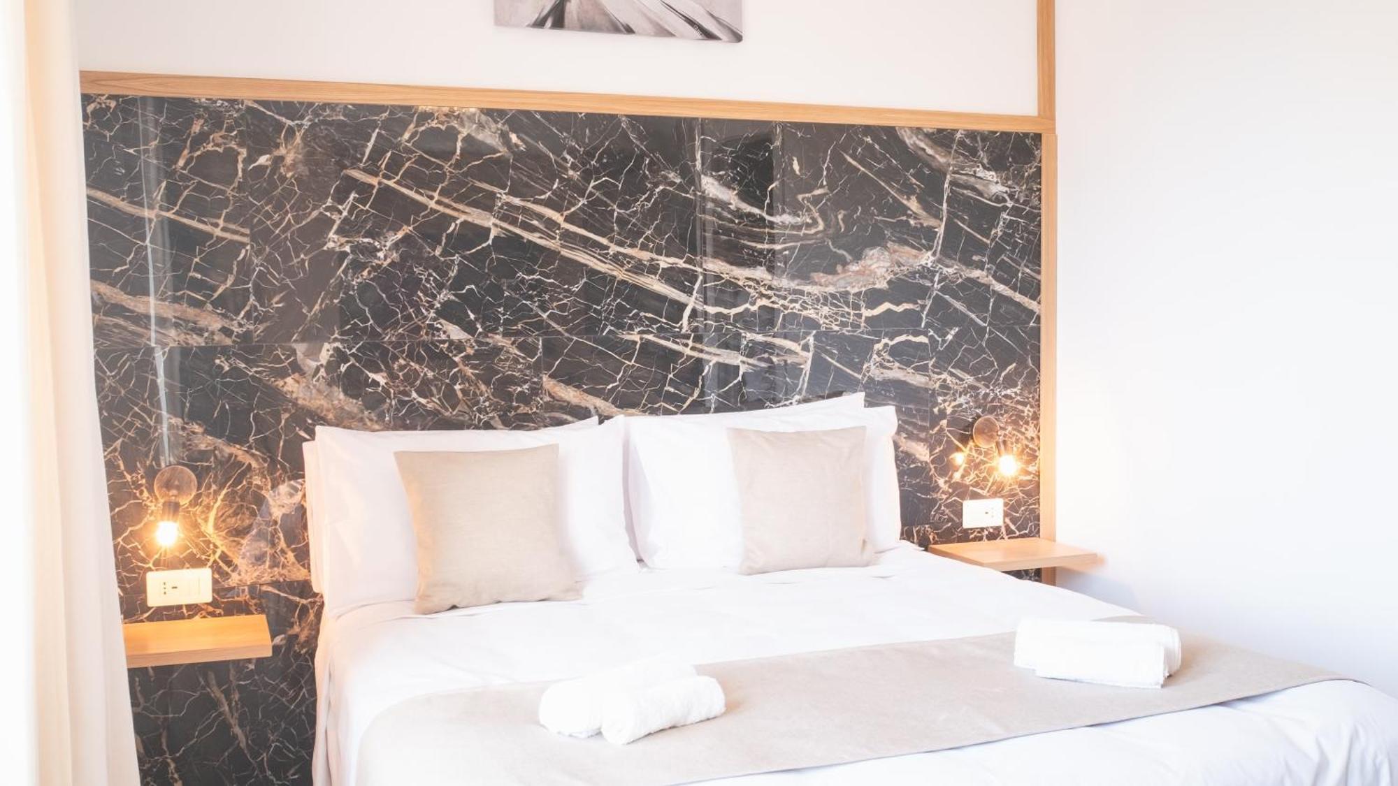 New Elegance Suites Guesthouse Οριστάνο Εξωτερικό φωτογραφία