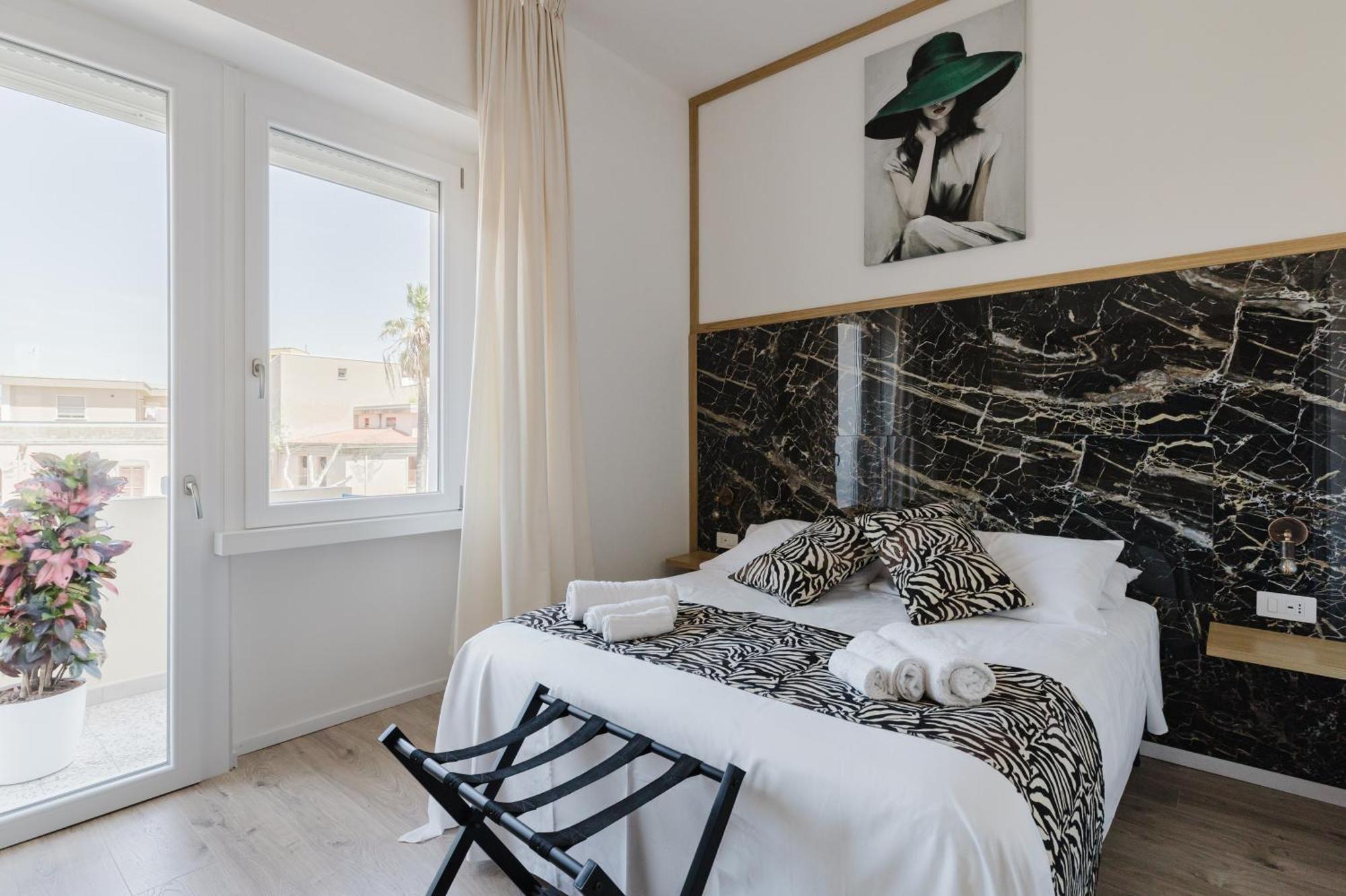 New Elegance Suites Guesthouse Οριστάνο Εξωτερικό φωτογραφία