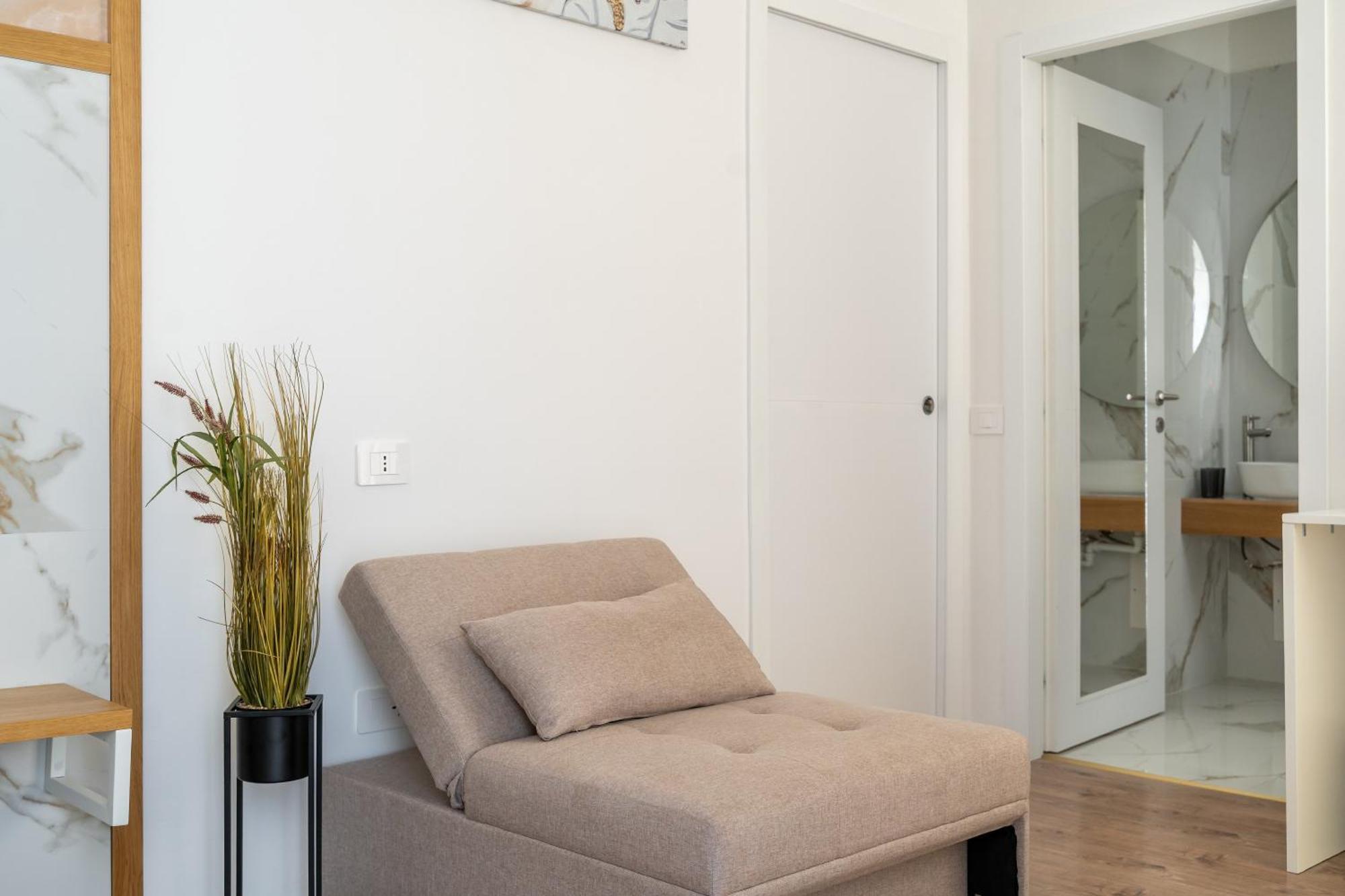 New Elegance Suites Guesthouse Οριστάνο Εξωτερικό φωτογραφία